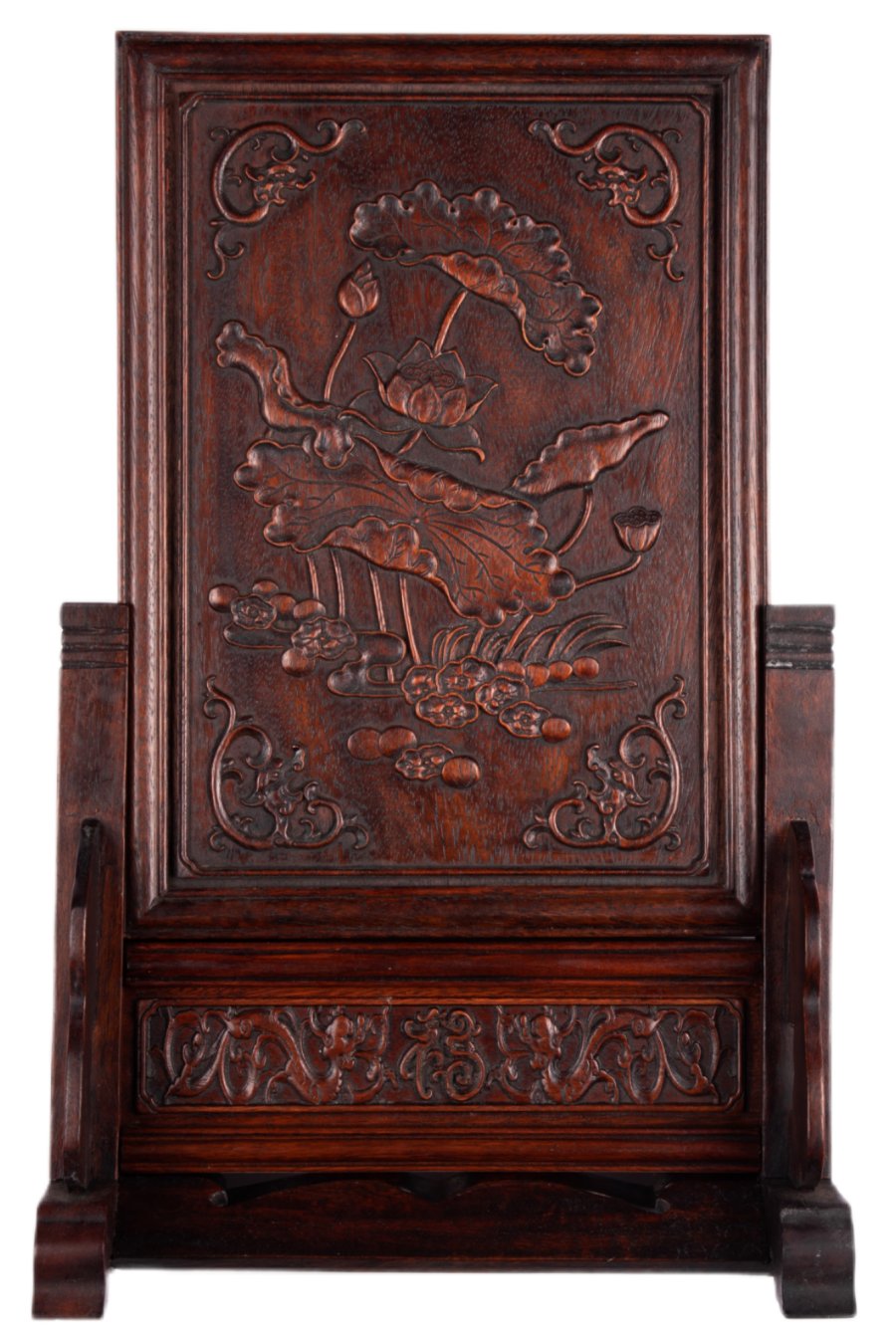 黄杨木雕莲花屏风